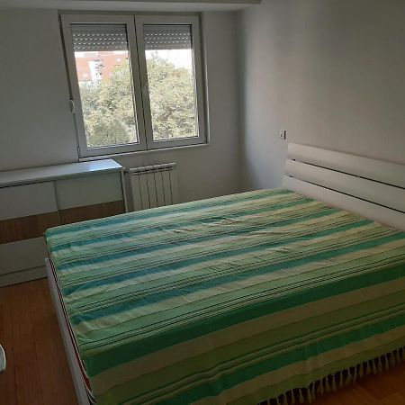 Ivan2020 Apartment Skopje Bagian luar foto