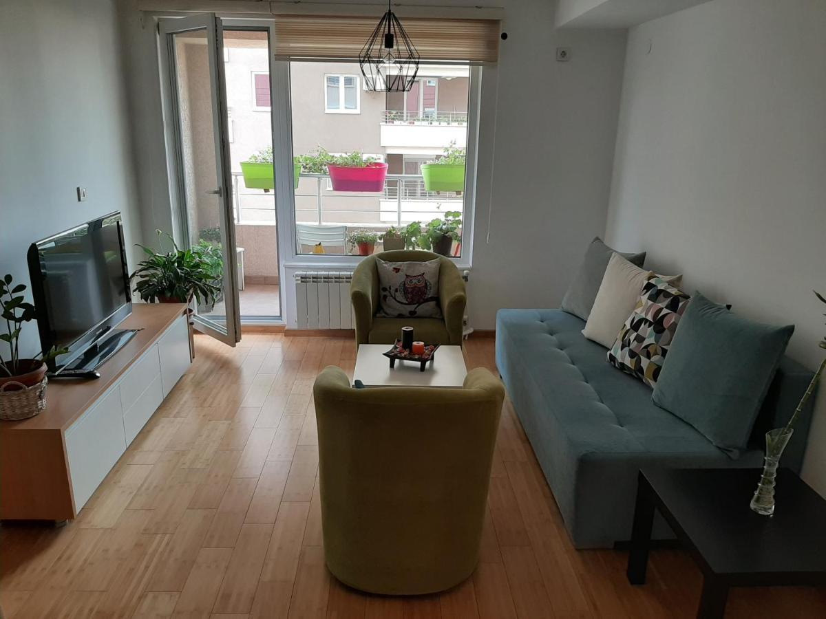 Ivan2020 Apartment Skopje Bagian luar foto
