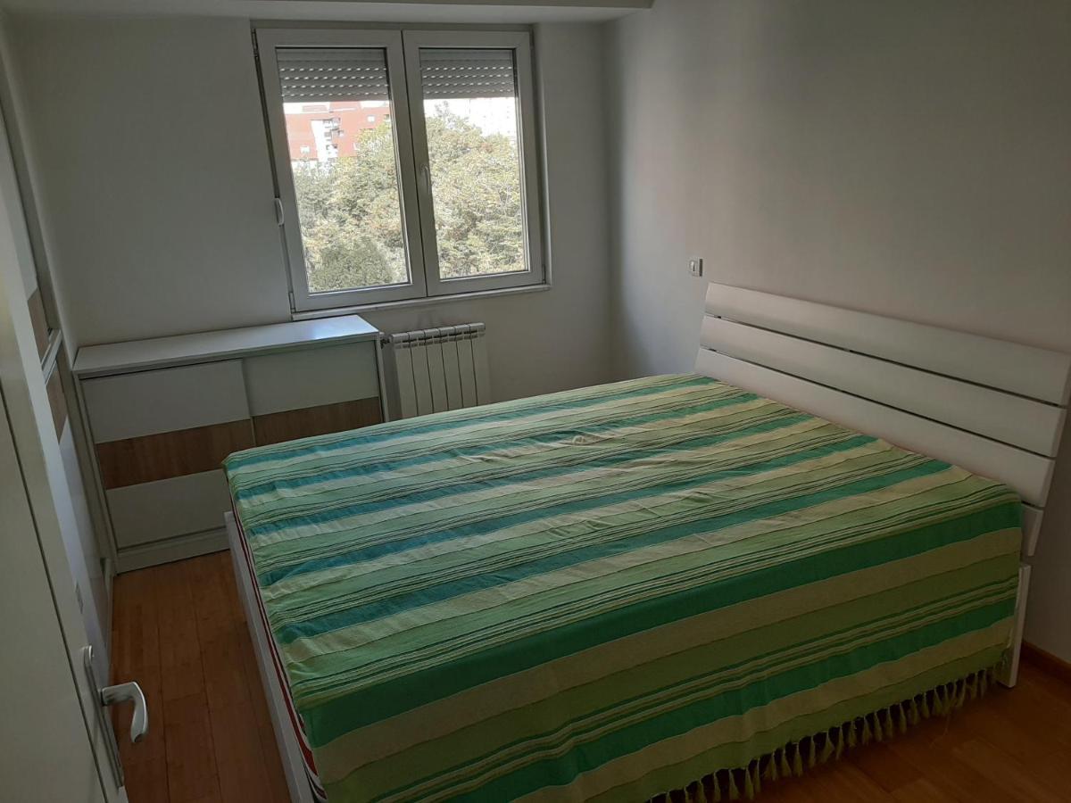 Ivan2020 Apartment Skopje Bagian luar foto